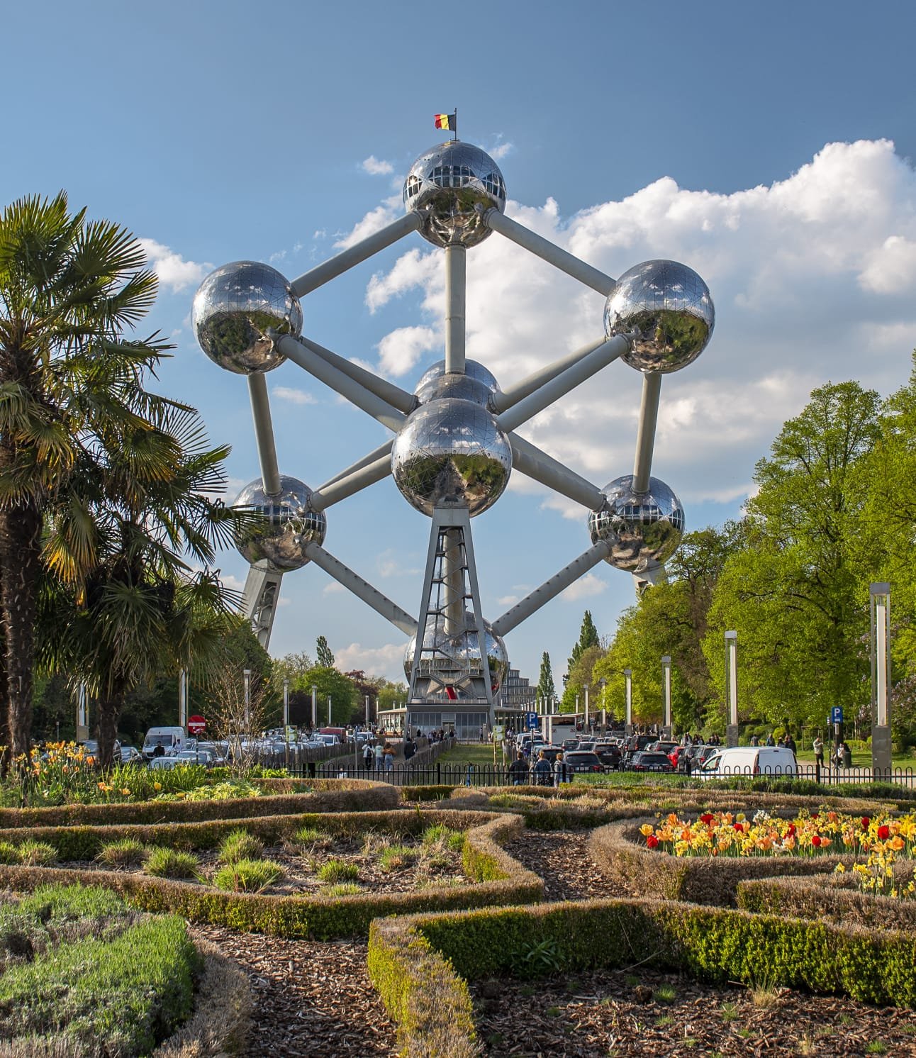 Day 4: Onto Brussels. Visit Grand Place And Manneken Pis Statue Photo Stop At Atomium